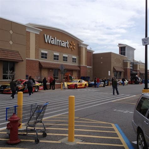 Walmart augusta ks - Get your game face on with sporting goods and accessories at your Augusta Supercenter Walmart. From football helmets and pads to basketball hoops to baseball bats and softballs, we have it all. If you're in need of some new sports equipment, visit us at 719 W 7th Ave, Augusta, KS 67010 . We're here every day from 6 am, so you'll be able to get ...